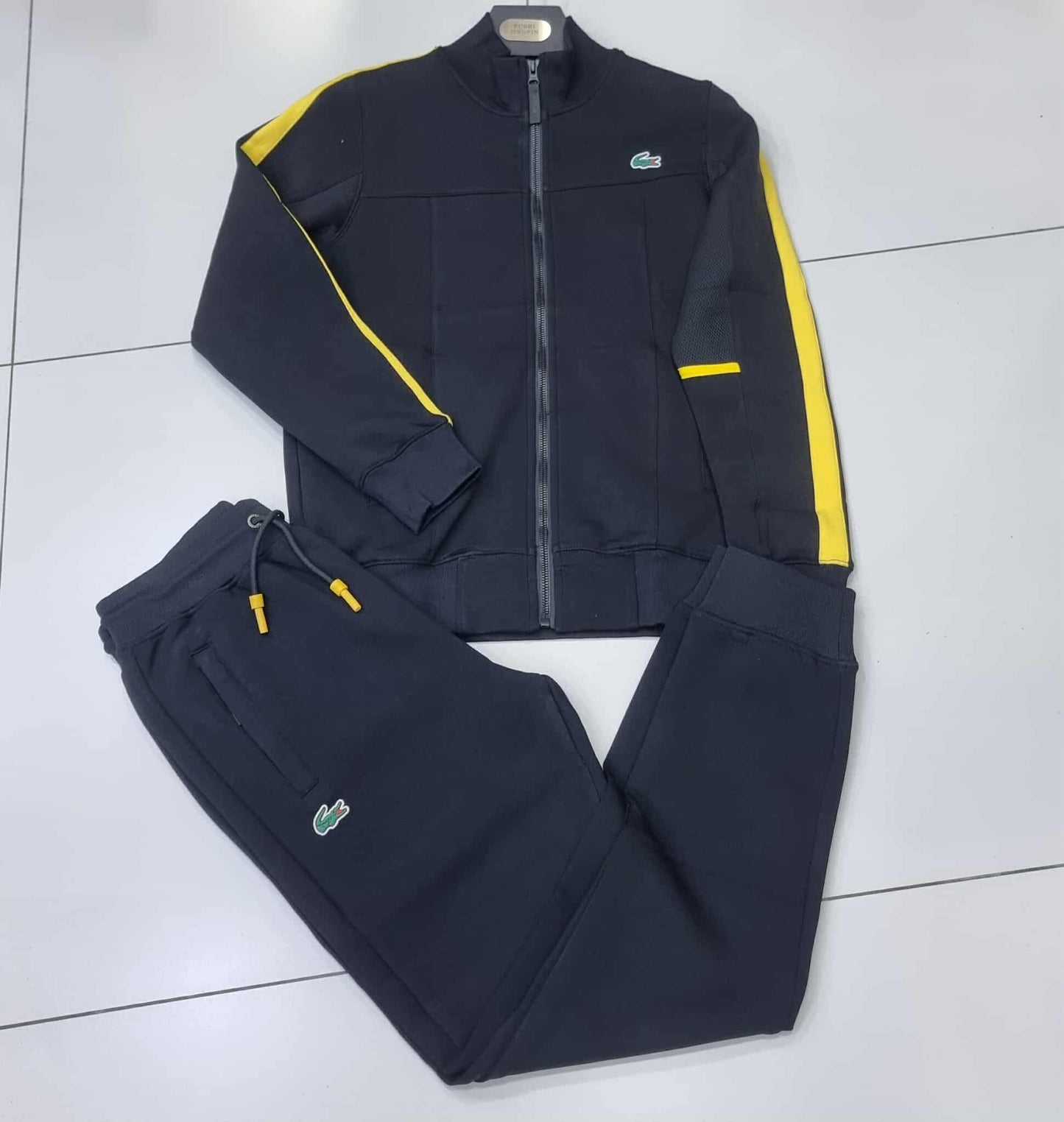 Ensemble Lacoste Super Good
