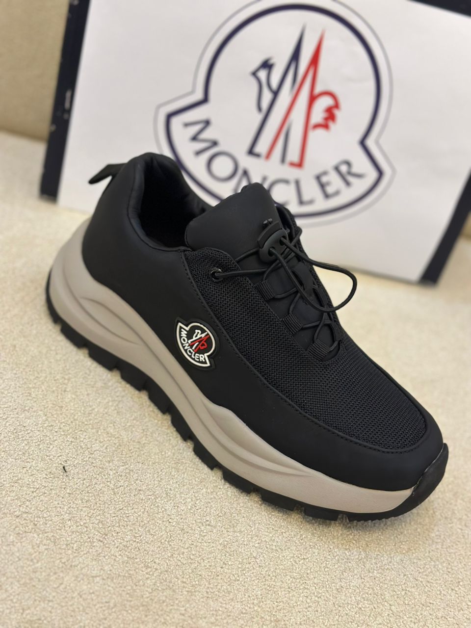 Chaussures MONCLER Homme