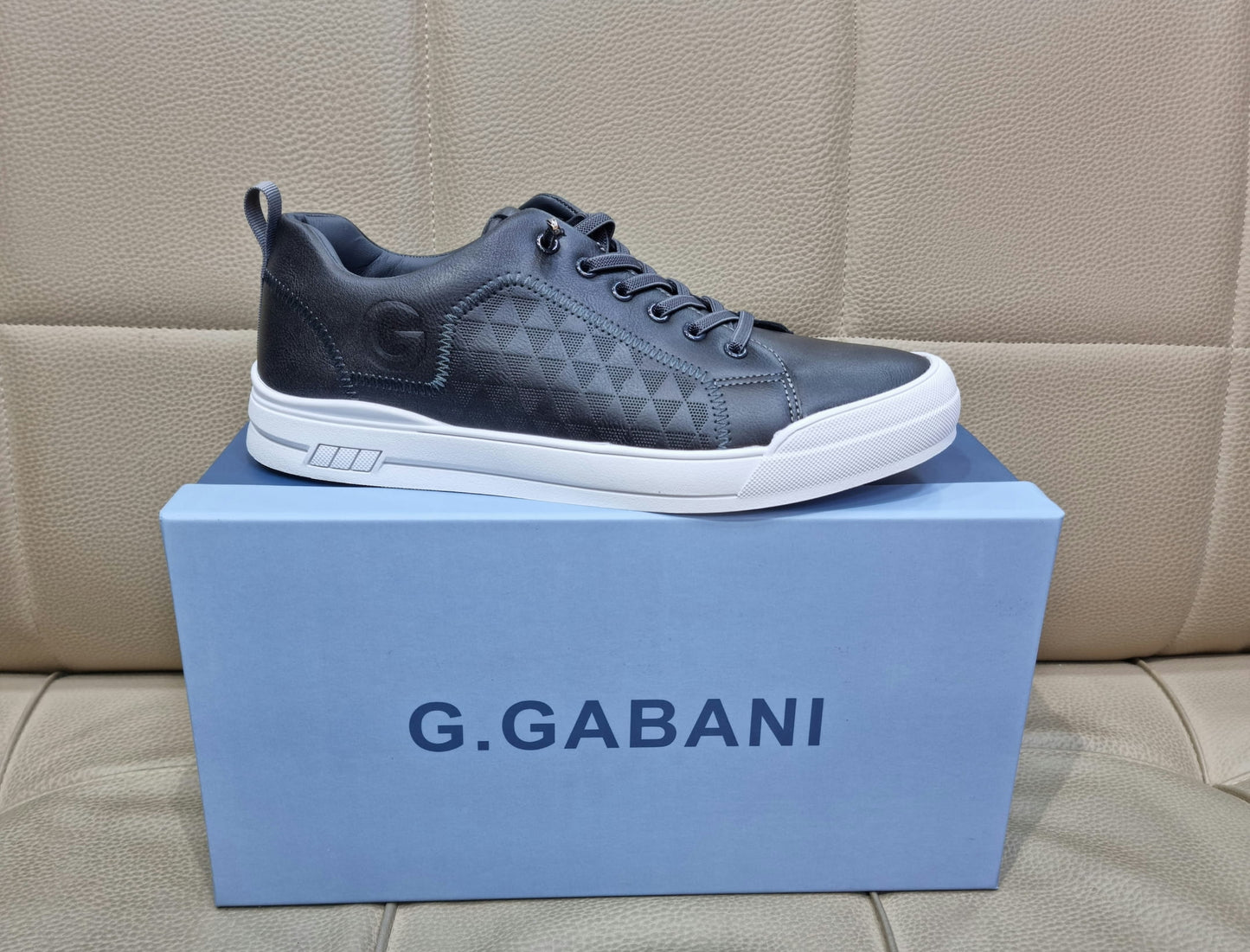 chausser G.GABANI comfortable