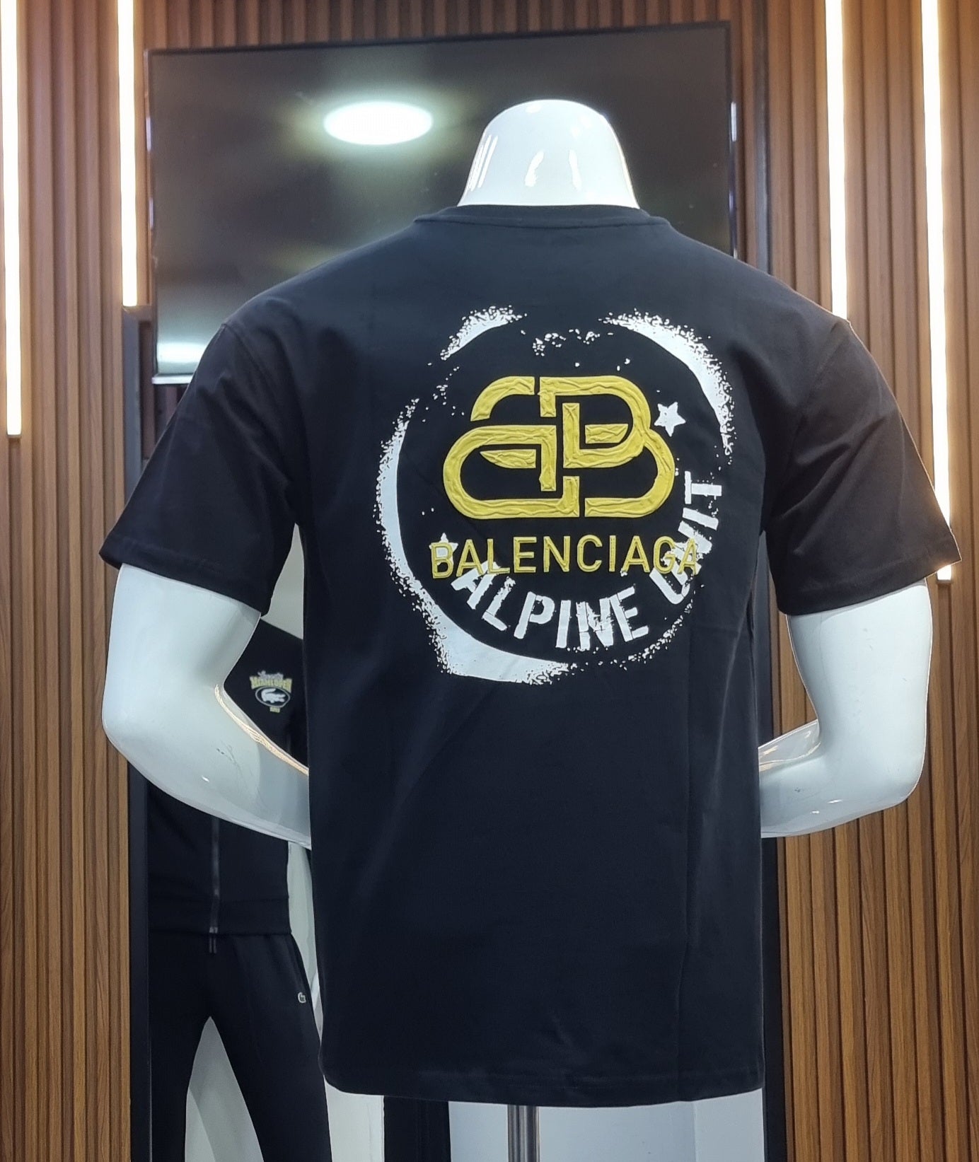 BALENCIAGA