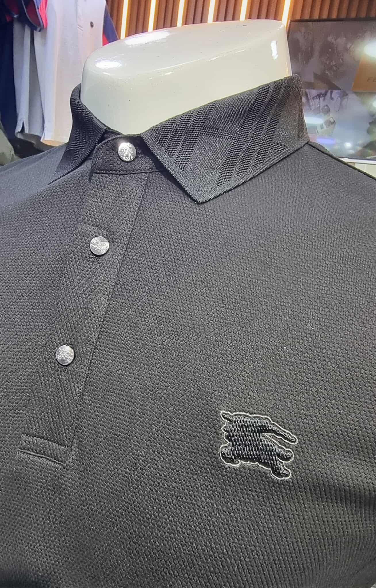 Pulls Burberry pour Hommes