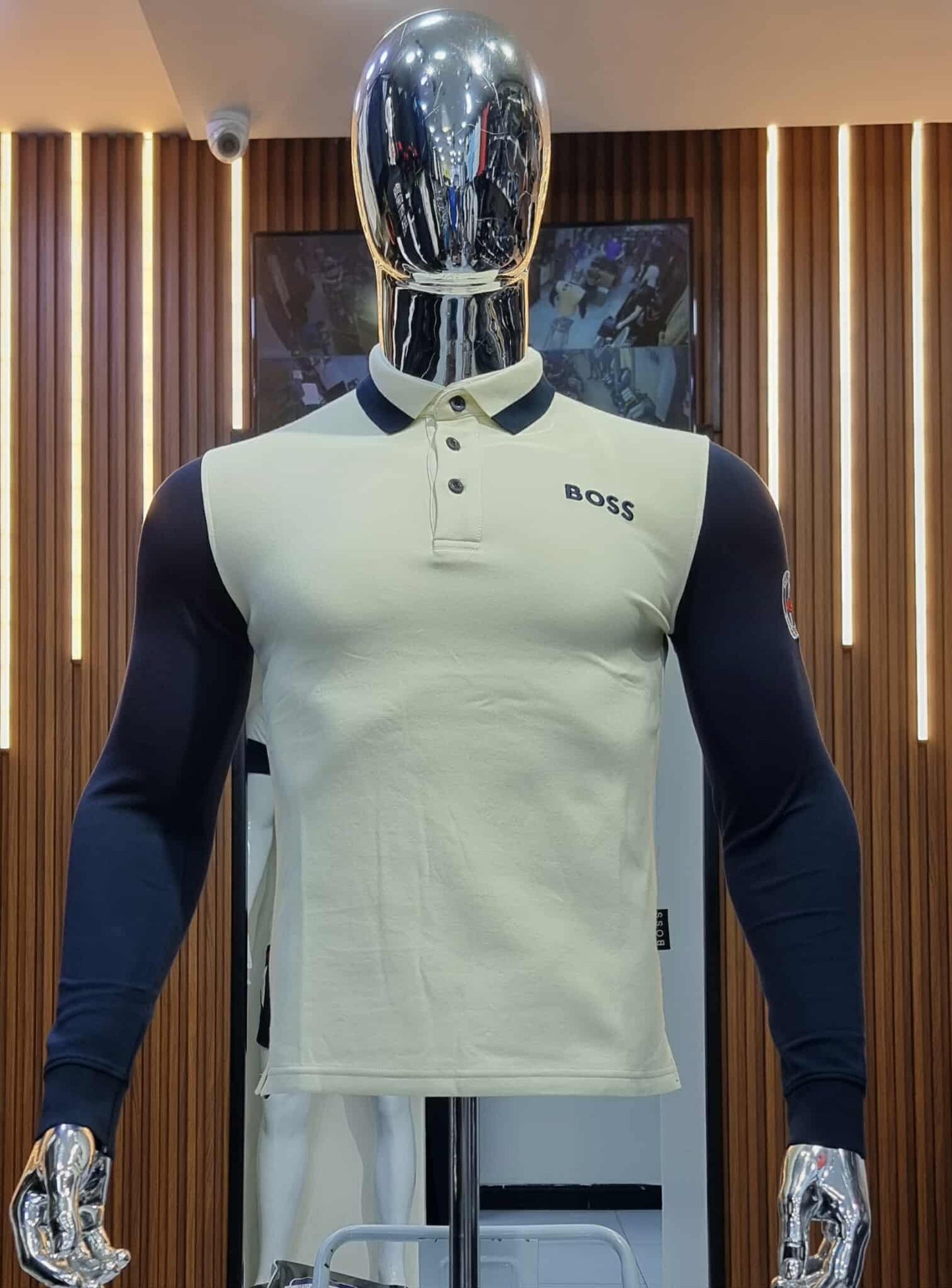 Pull BOSS Top Qualite