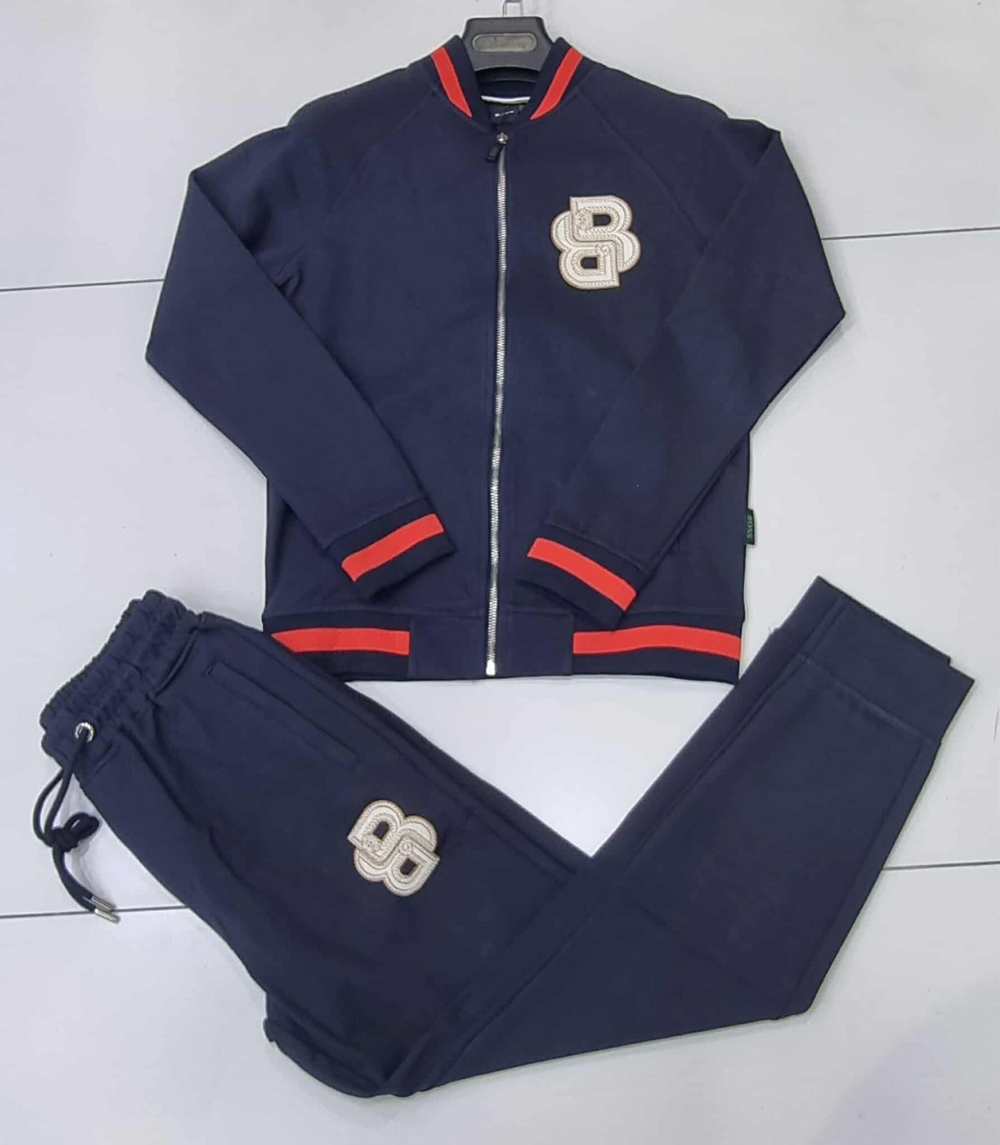 Ensemble Boss cole Office